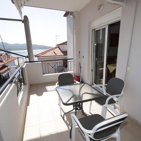 Portodream & Neos Marmaras