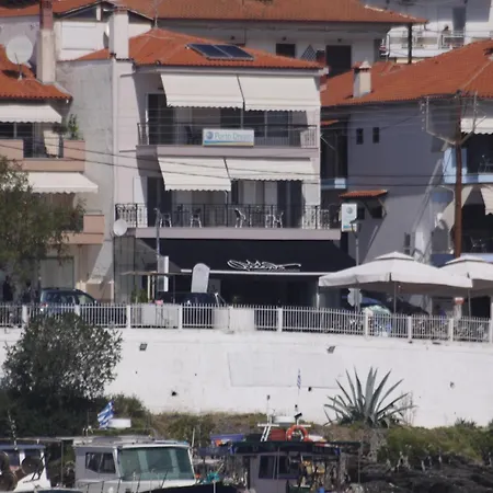 Portodream Studios & Apartment Neos Marmaras