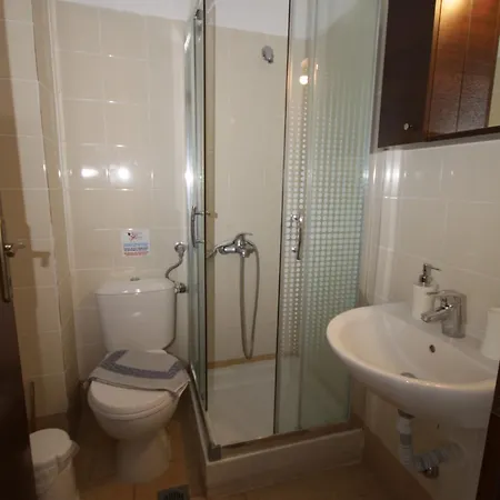 Portodream Studios & Neos Marmaras