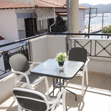 Portodream Studios & Apartment