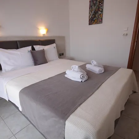 Portodream & Apartament Neos Marmaras