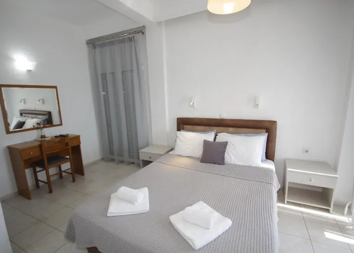 Portodream & * Neos Marmaras