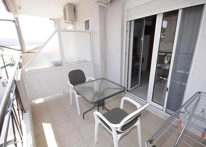 Portodream & * Neos Marmaras