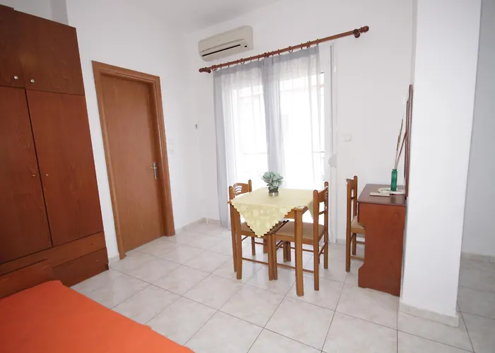 Portodream & * Néos Marmarás