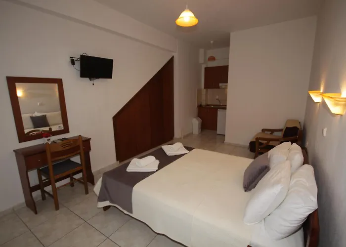 Portodream & Néos Marmarás